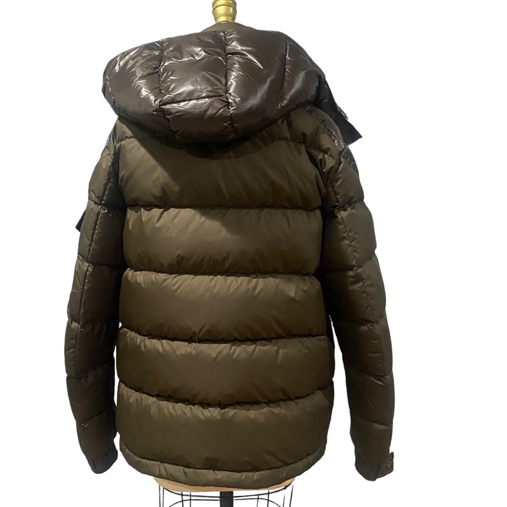 Moncler jacket - Picture 4 of 11